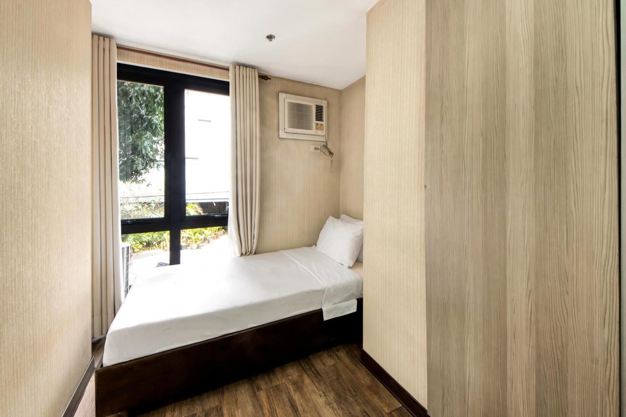 Ceo Flats 3* Makati City