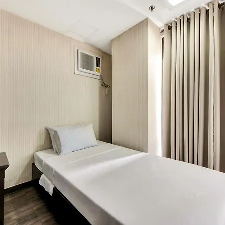 Ceo Flats Hotel Makati City Exterior photo