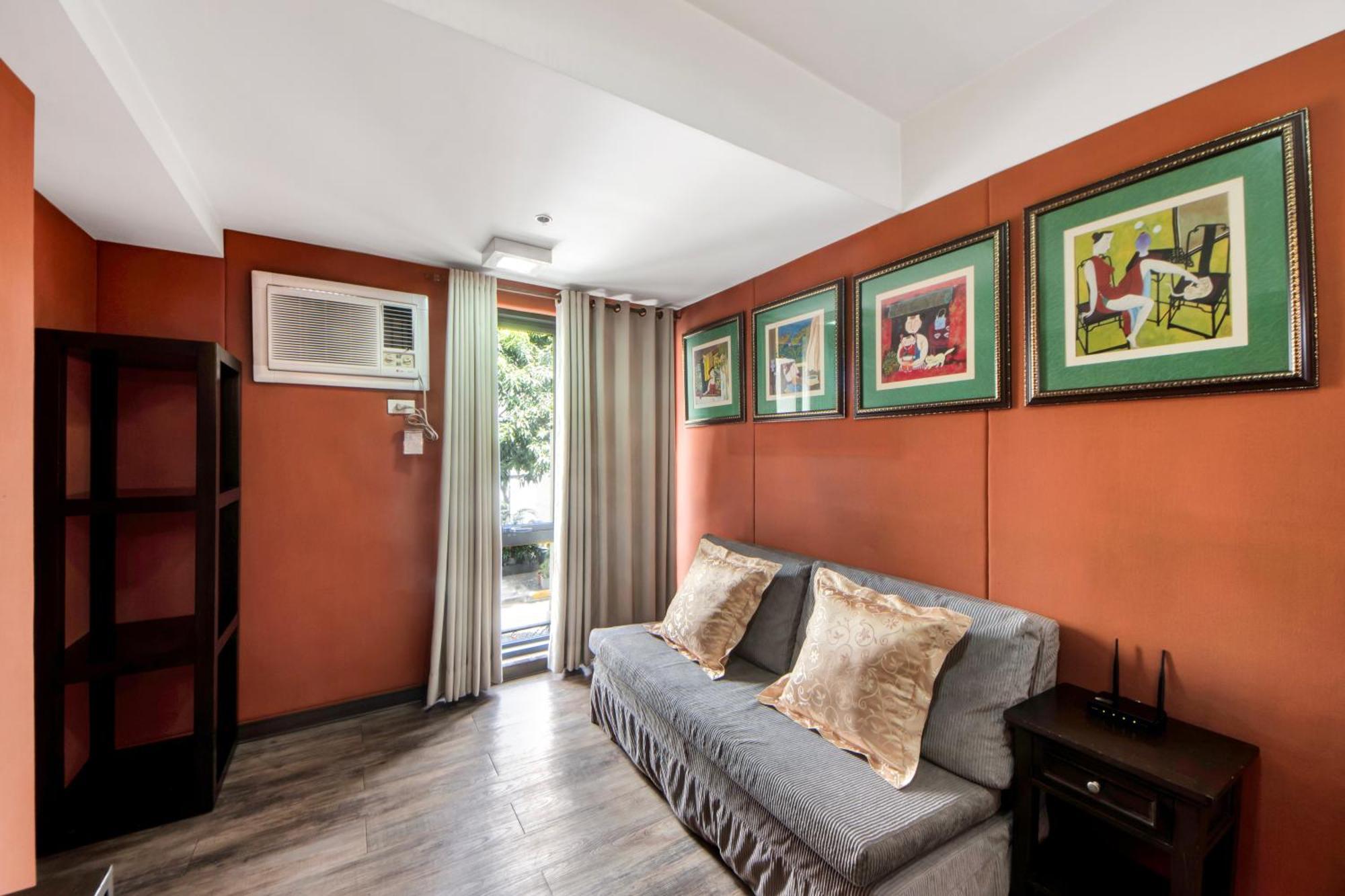 Super Oyo Capital O 907 Ceo Flats Makati City