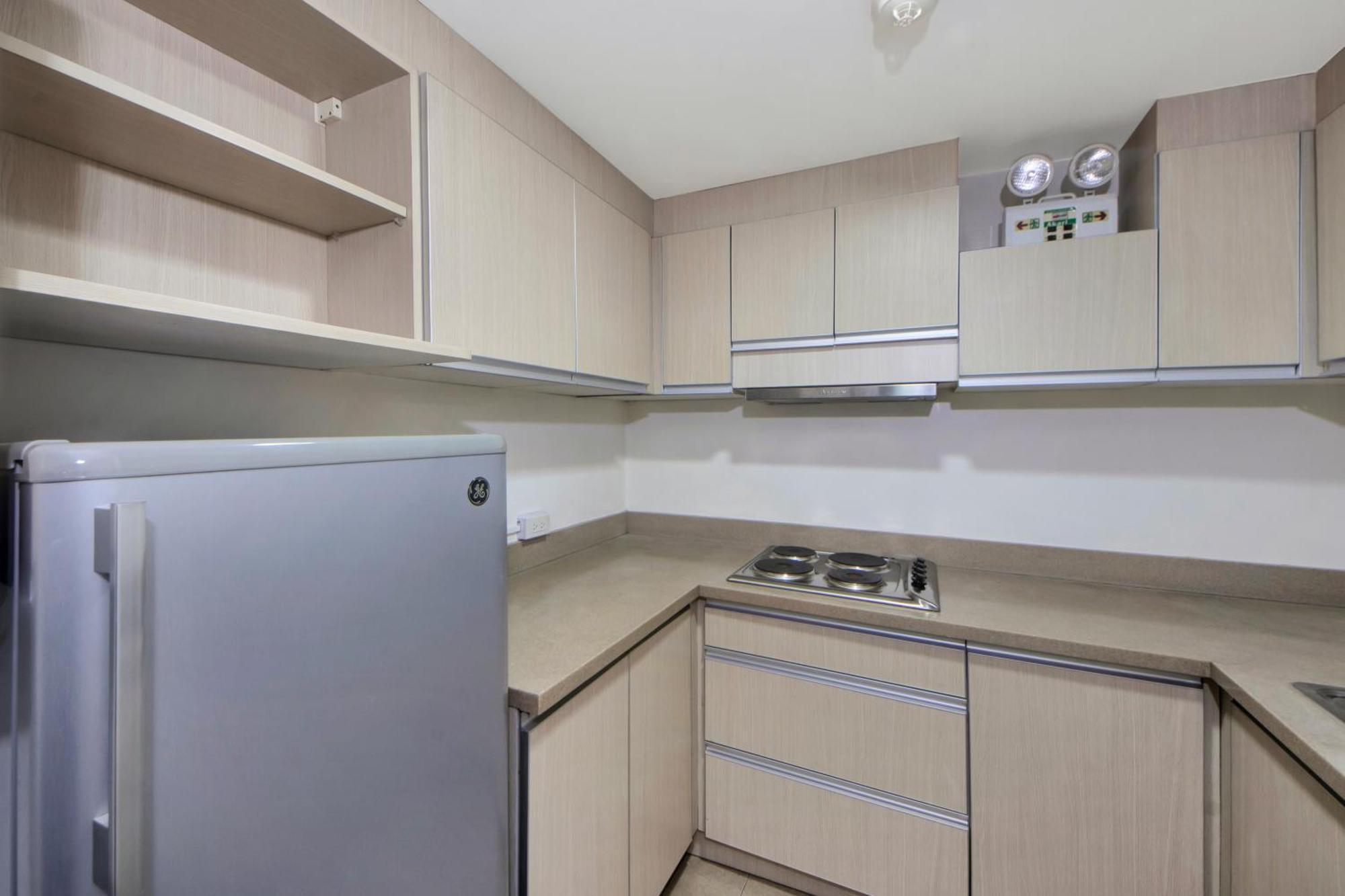 Super Oyo Capital O 907 Ceo Flats Hotel